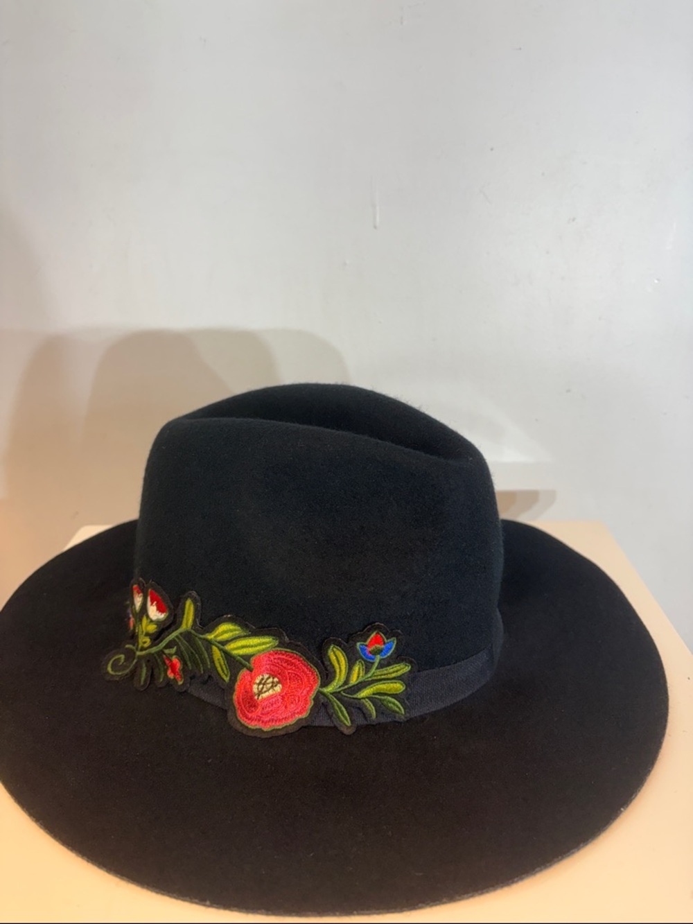 Adrienne Vittadini Black Wool Fedora Hat Embroidered Floral Boho Wide Brim - Picture 6 of 11